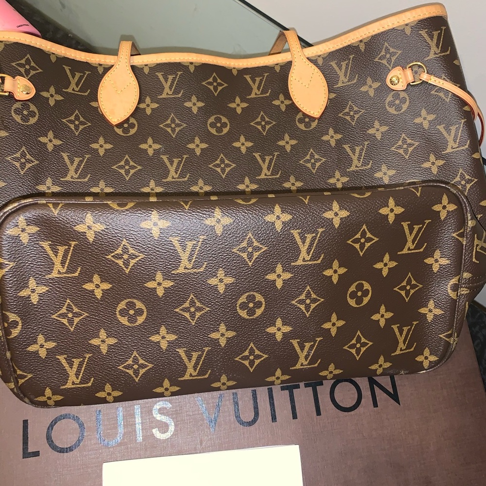 Louis Vuitton - Neverfull MM Rose Ballerine!